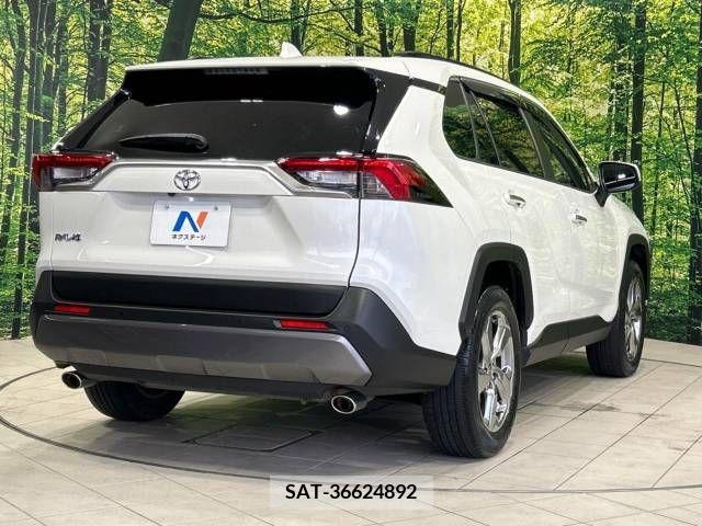 Toyota RAV4 2019-08 349589-17