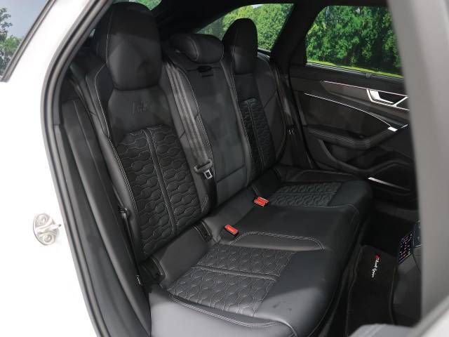 Audi RS6 2021-04 195593-15