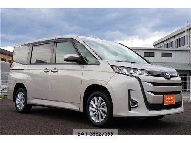 Toyota NOAH 2022-03 340605-2