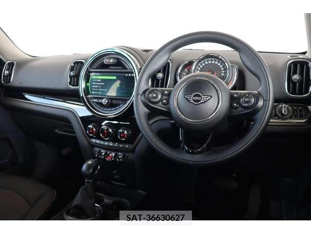 Bmw MINI 2018-06 319932-1