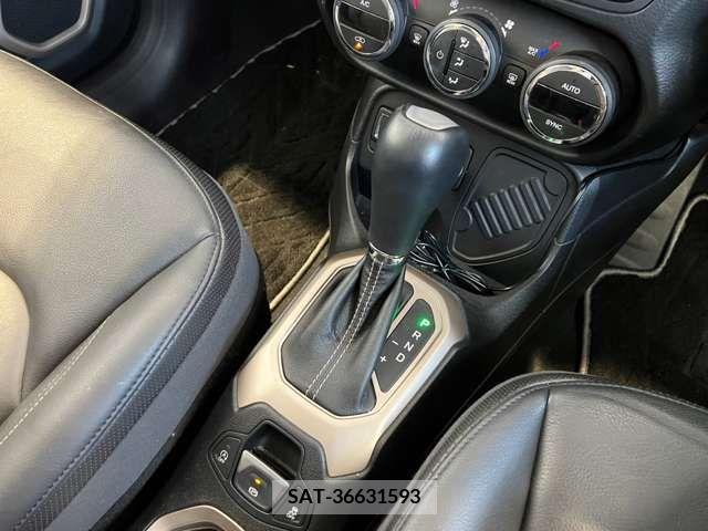 Jeep RENEGADE 2017-02 373819-9