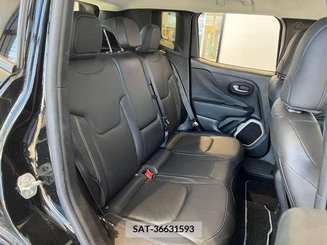 Jeep RENEGADE 2017-02 373819-16