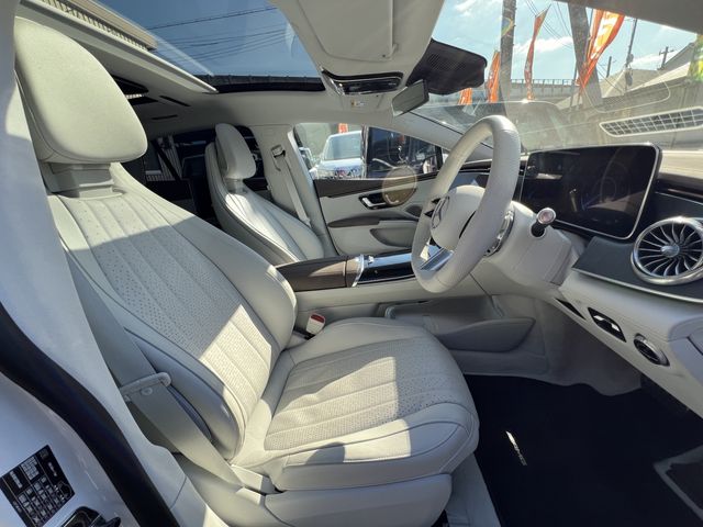 Mercedes Benz EQS 2022-10 28002-23