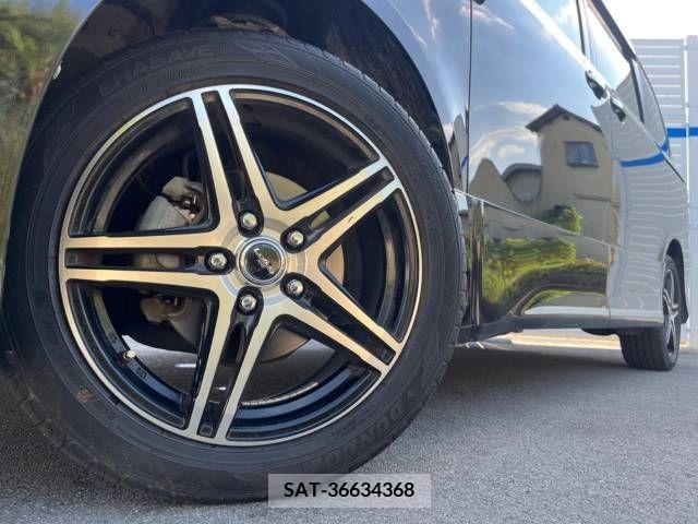 Toyota VOXY 2013-11 395010-14