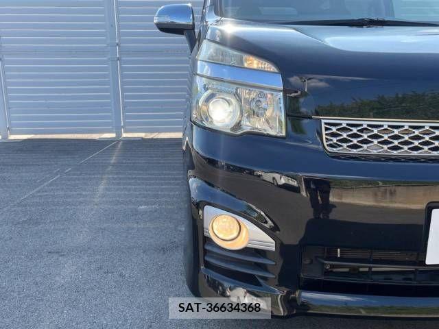 Toyota VOXY 2013-11 395010-13