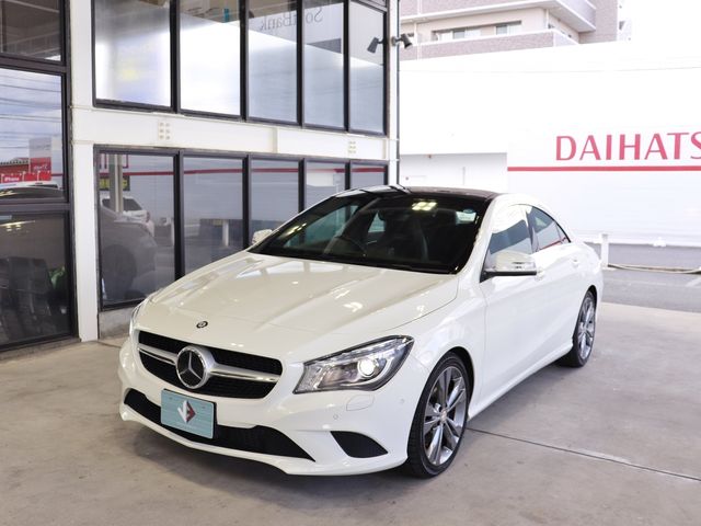 Mercedes Benz CLA-CLASS 2013-08 15943-3