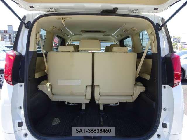 Toyota ALPHARD 2018-10 282953-8