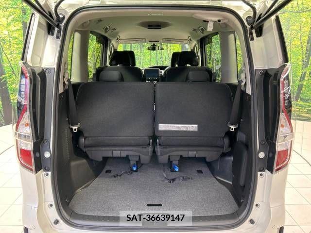 Nissan SERENA 2019-08 205398-10