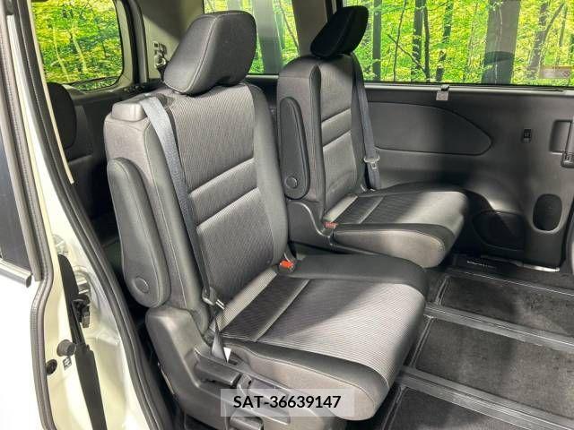 Nissan SERENA 2019-08 205398-9