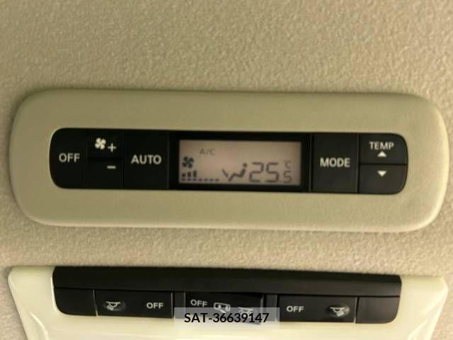 Nissan SERENA 2019-08 205398-7