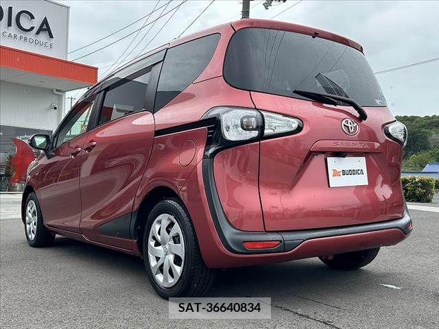 Toyota SIENTA 2015-12 285077-12