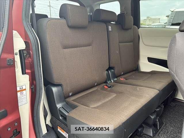 Toyota SIENTA 2015-12 285077-18