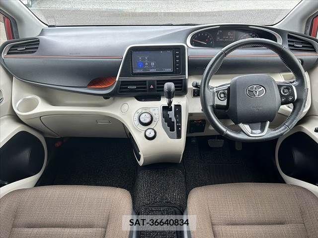 Toyota SIENTA 2015-12 285077-1