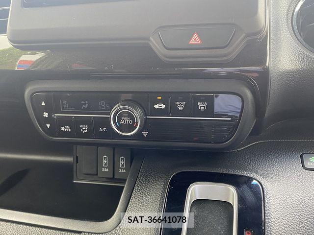 Honda N BOX CUSTOM 2019-01 279104-24