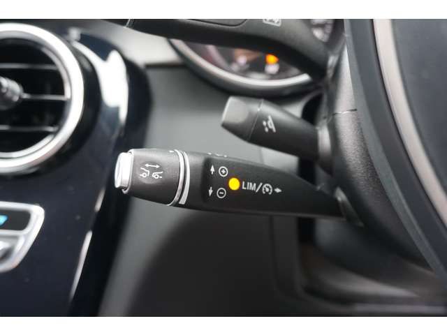 Mercedes Benz C-CLASS 2017-08 6688-14