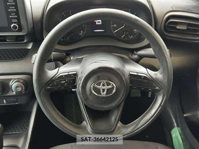 Toyota YARIS 2020-05 308745-7