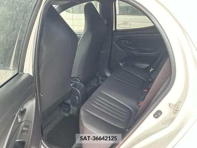 Toyota YARIS 2020-05 308745-5