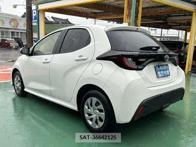 Toyota YARIS 2020-05 308745-1