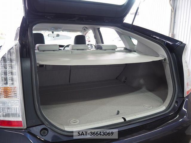 Toyota PRIUS 2011-09 374896-25