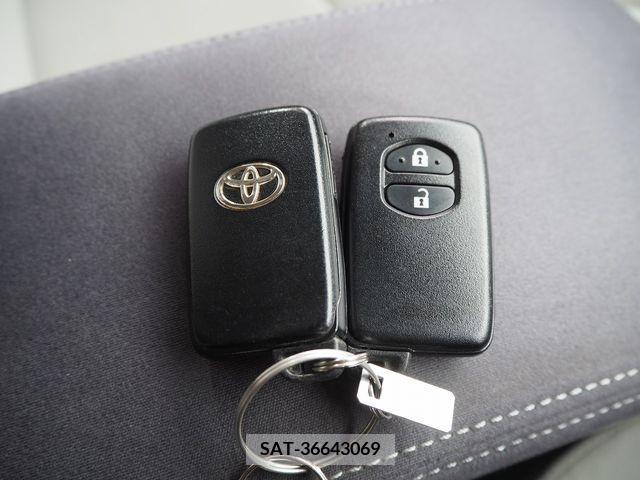 Toyota PRIUS 2011-09 374896-17