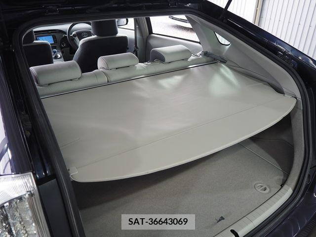 Toyota PRIUS 2011-09 374896-12
