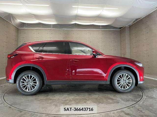 Mazda CX-5 2018-03 308481-13