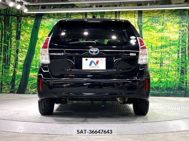 Toyota PRIUS ALPHA 2015-04 282449-15