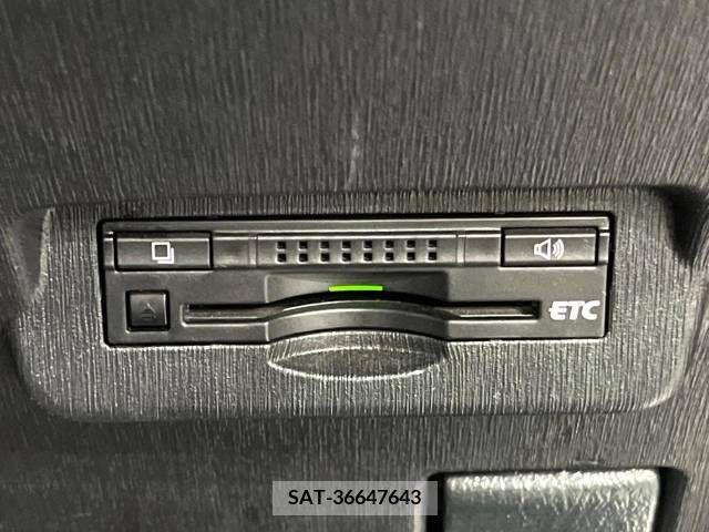 Toyota PRIUS ALPHA 2015-04 282449-5