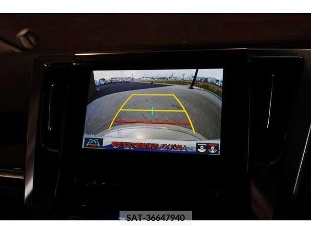 Toyota ALPHARD 2022-10 216741-11
