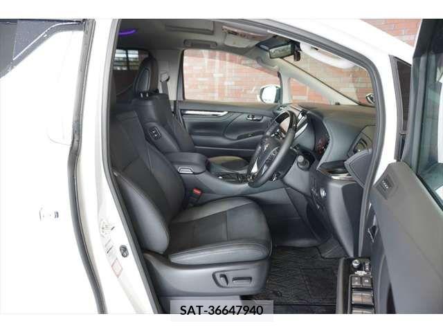 Toyota ALPHARD 2022-10 216741-4