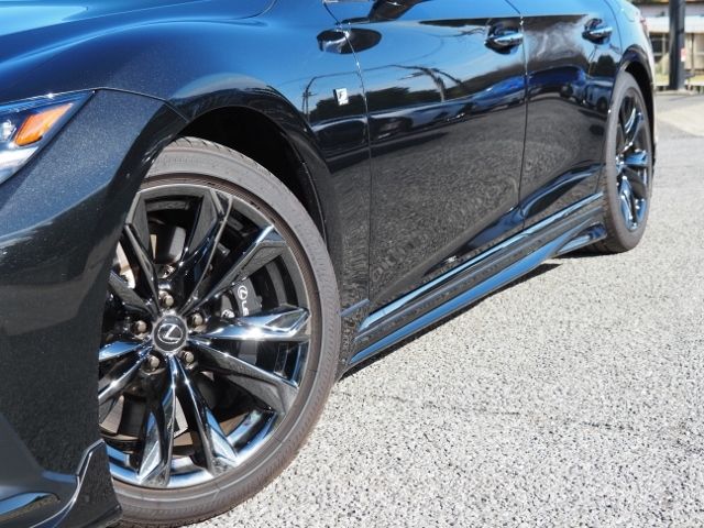 Lexus LS 2021-04 184454-7
