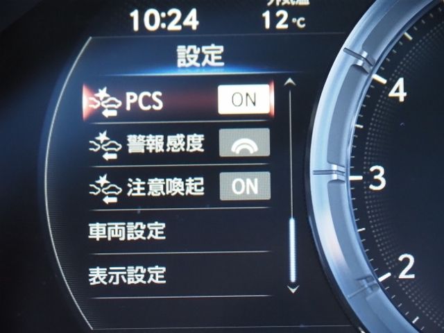 Lexus LS 2021-04 184454-25