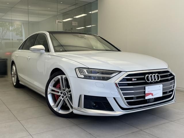 Audi S8 2022-02 8331-4