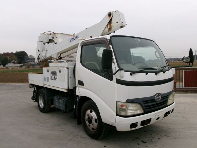 Hino DUTRO 2007-11 188592-3