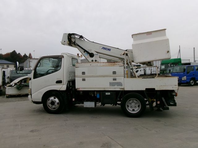 Hino DUTRO 2007-11 188592-8