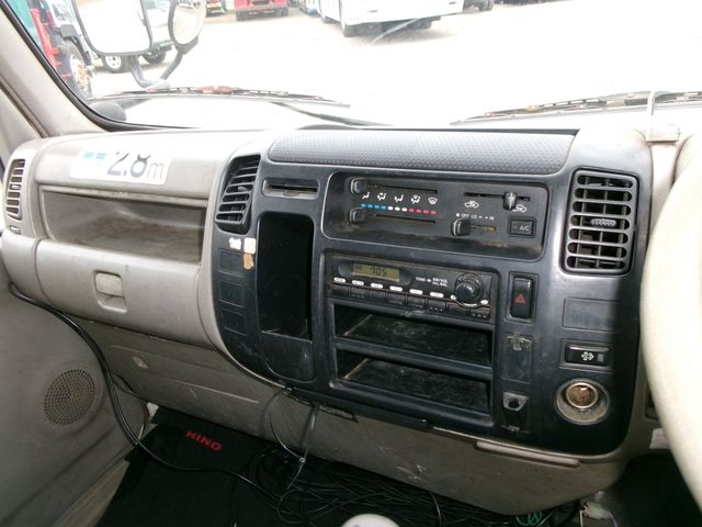 Hino DUTRO 2007-11 188592-16