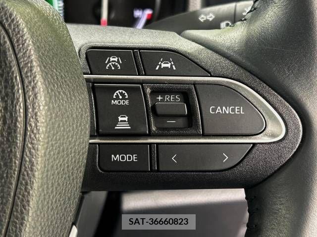Toyota VOXY 2022-03 215735-3