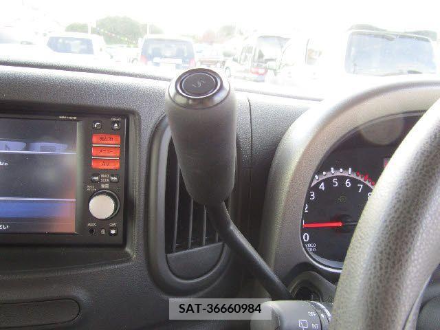 Nissan CUBE 2013-01 206213-19