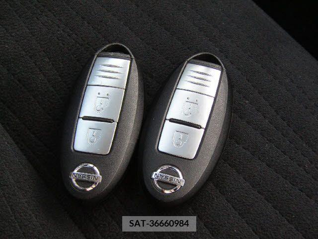 Nissan CUBE 2013-01 206213-24
