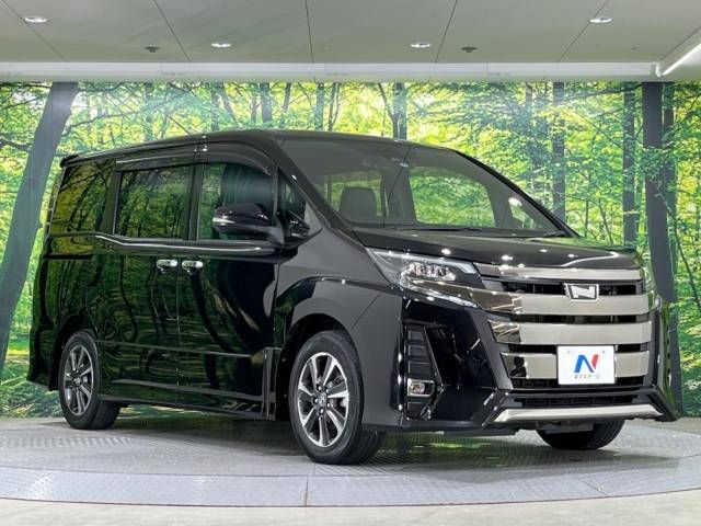 Toyota NOAH 2017-12 22728-17