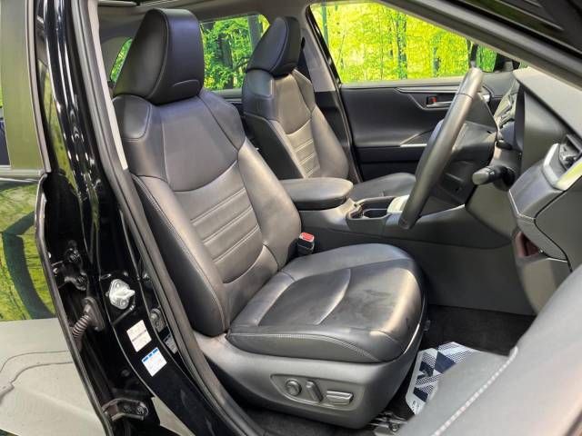 Toyota RAV4 2019-06 11091-9