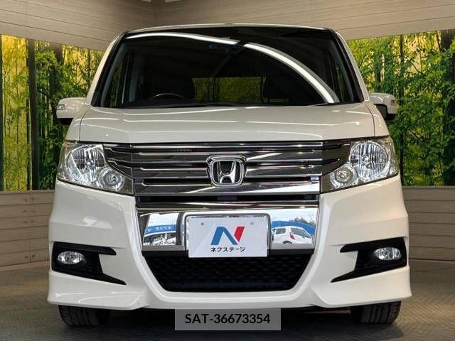 Honda e 2011-06 343897-15