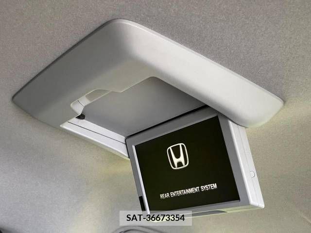 Honda e 2011-06 343897-4