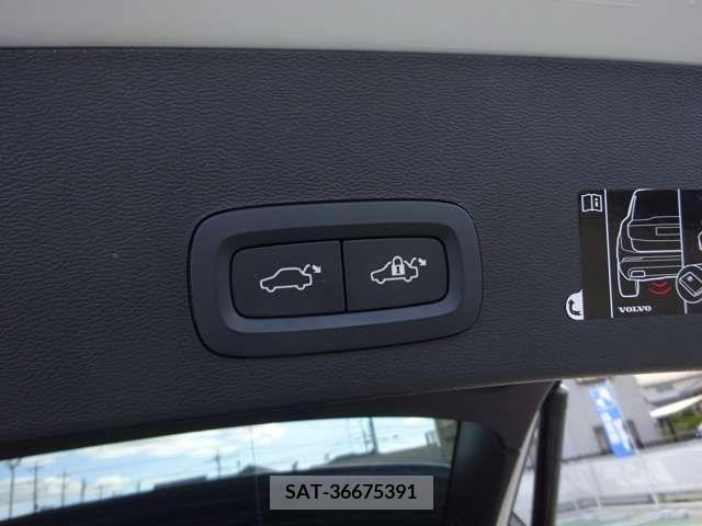 Volvo XC40 2020-06 219459-8
