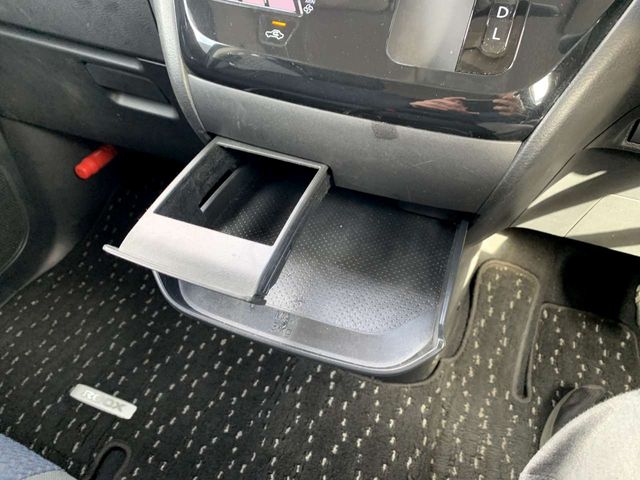 Nissan ROOX 2022-03 15572-24