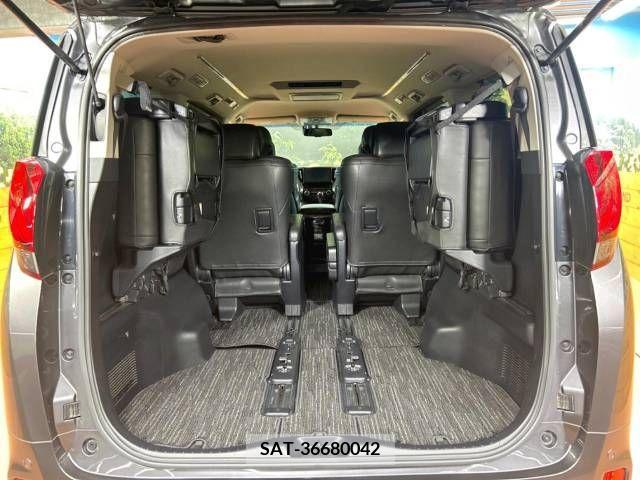 Toyota ALPHARD 2016-11 374880-11