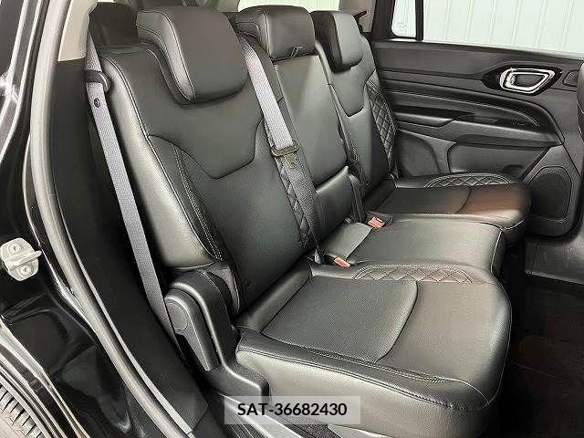 Jeep COMMANDER 2022-11 210206-4