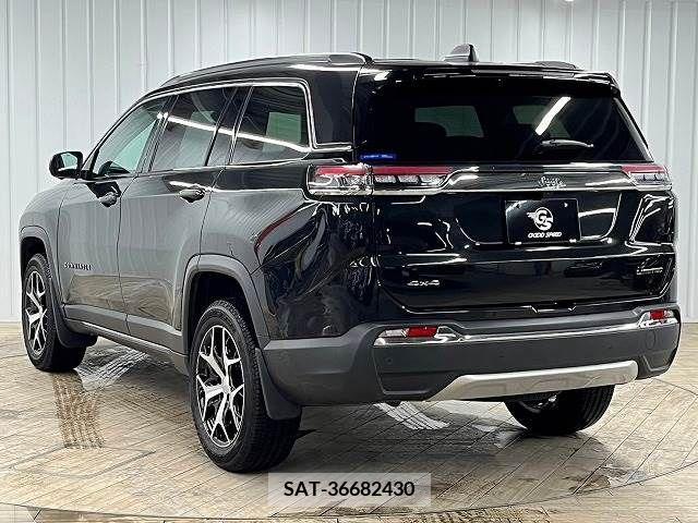 Jeep COMMANDER 2022-11 210206-16