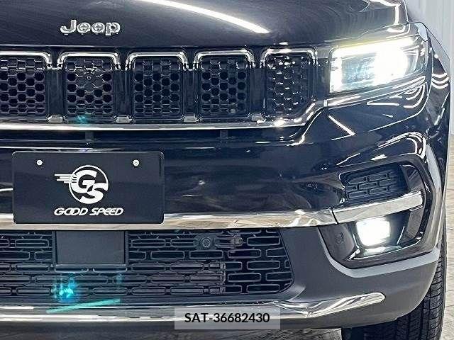 Jeep COMMANDER 2022-11 210206-19