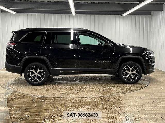 Jeep COMMANDER 2022-11 210206-13